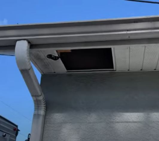 soffit replacement